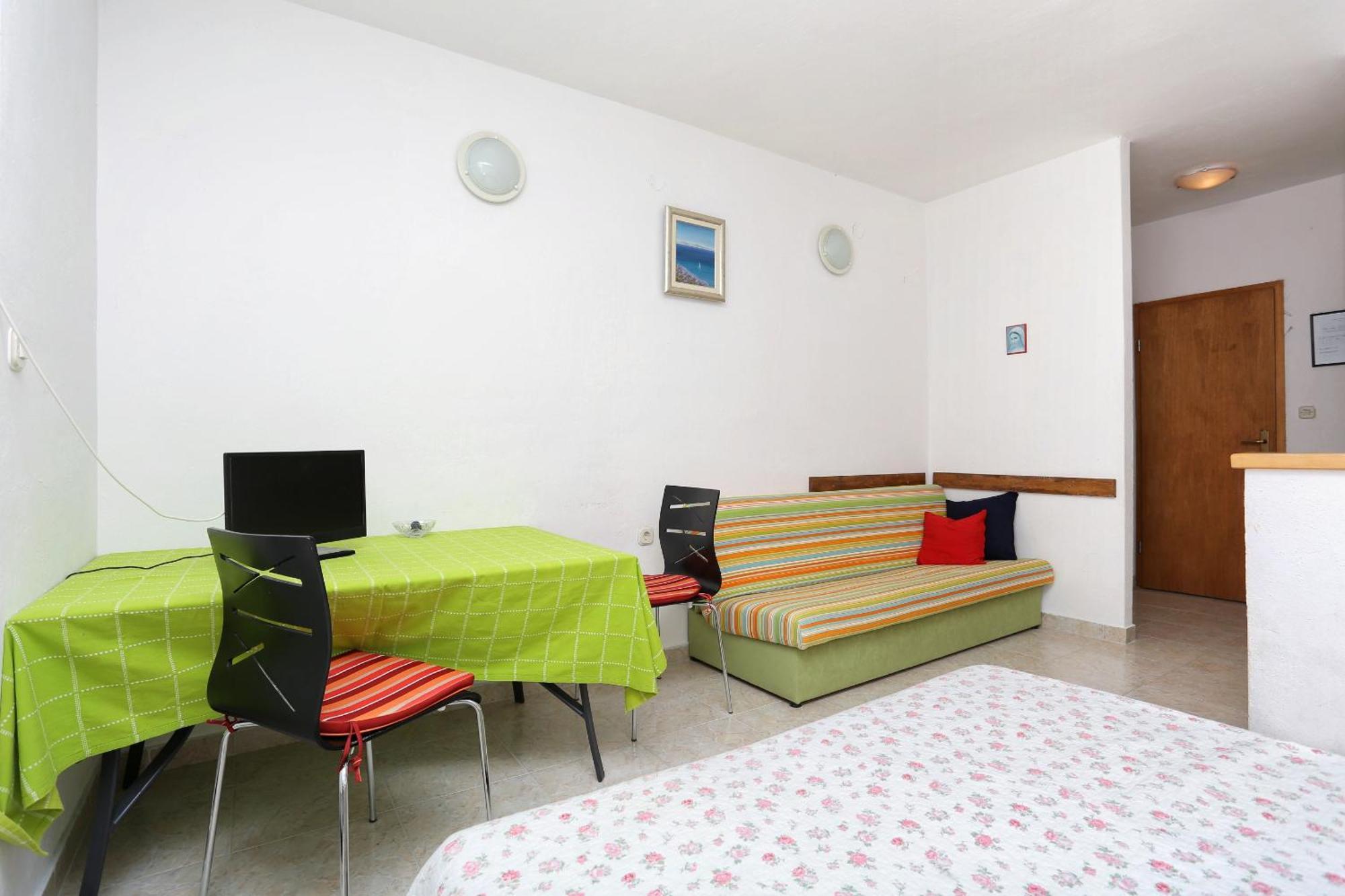 Apartments By The Sea Marusici, Omis - 1024 Mimice Room photo